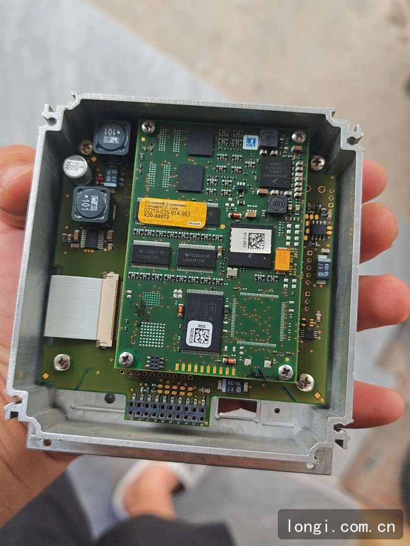 INFICON CU1000 560-320 觸摸屏 控製顯示（shì）單元 現貨 03.jpg