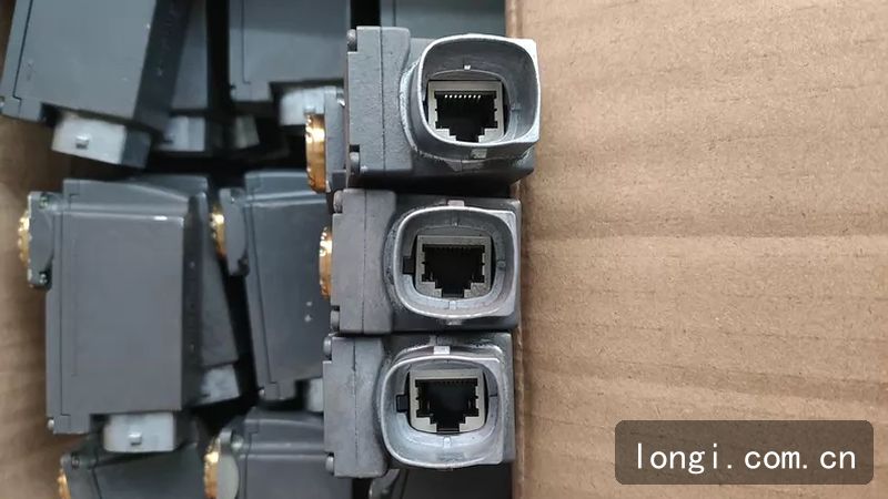 拆機西門子伺服電機通訊網口SMI20 機械配件 拆機現貨 驅動（dòng）器及電機配件 02.jpg