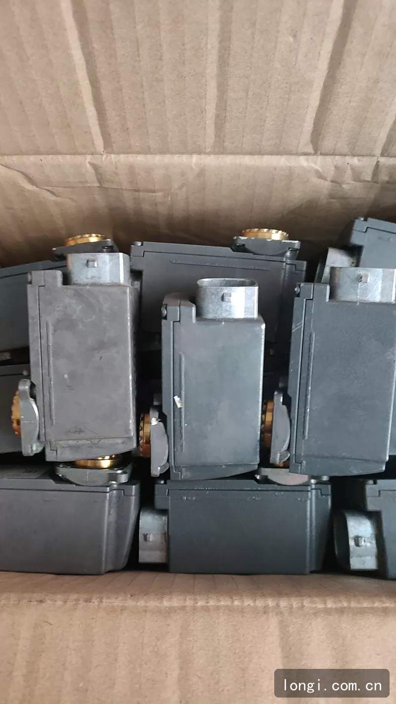 拆機西門子伺（sì）服電機通訊網口SMI20 機械配件 拆機現貨 驅動器及電機配件 05.jpg