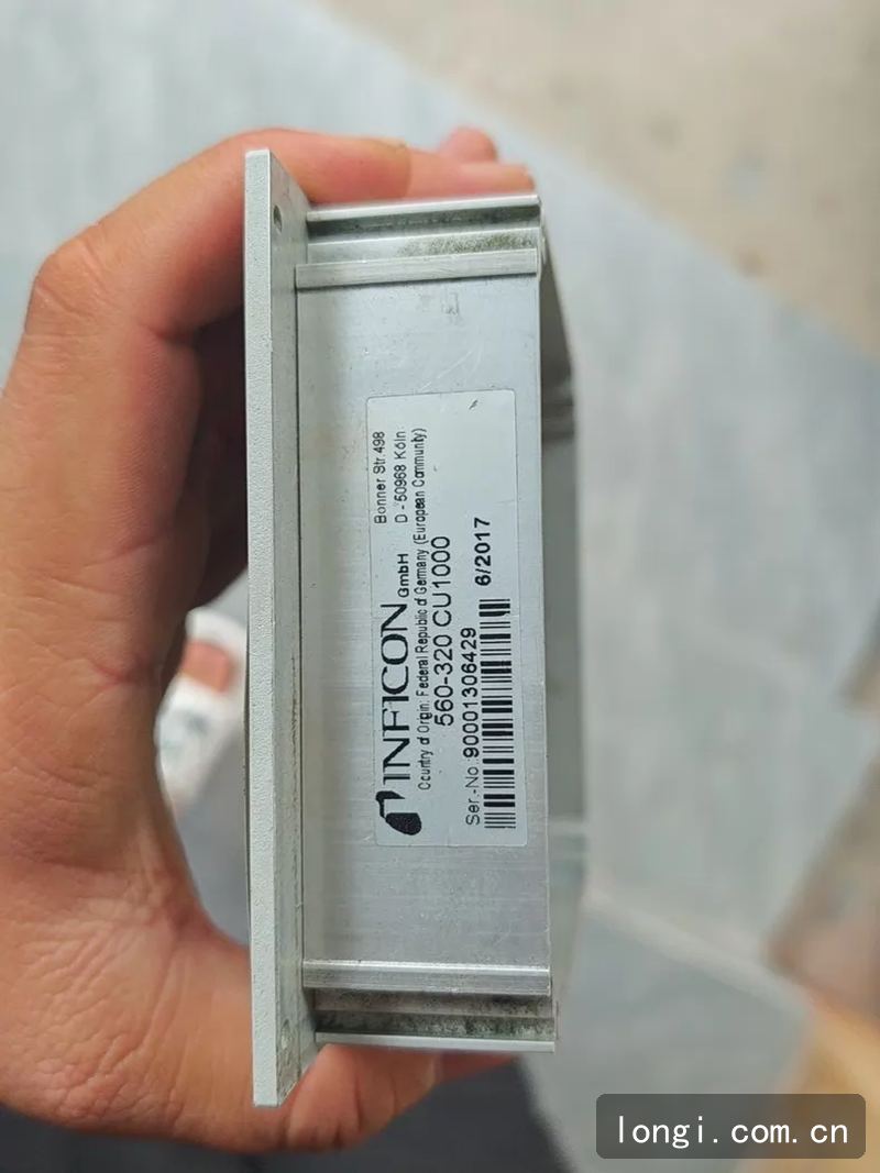 INFICON CU1000 560-320 觸摸屏（píng） 控製顯示單元 現貨 02.jpg