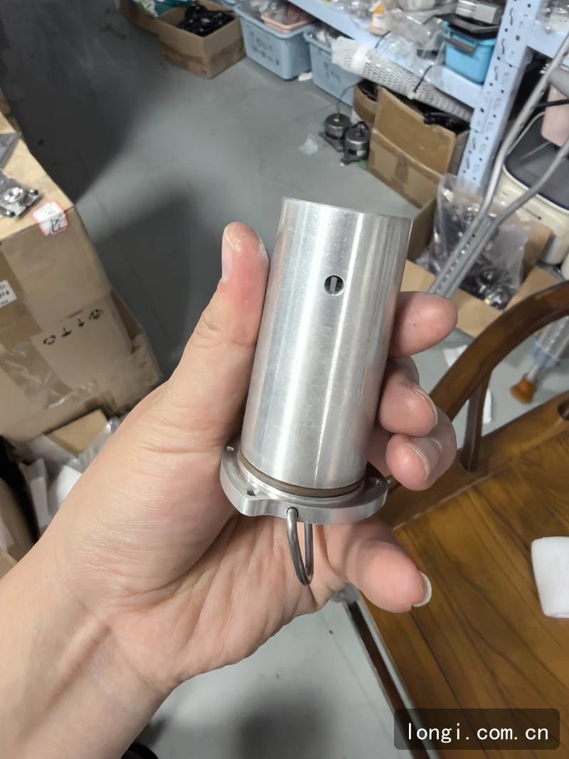 賽默飛紅外燈源 型號（hào）AKA1302627 分析儀配件 拆機現（xiàn）貨（huò） 光學/激光配件 02.jpg