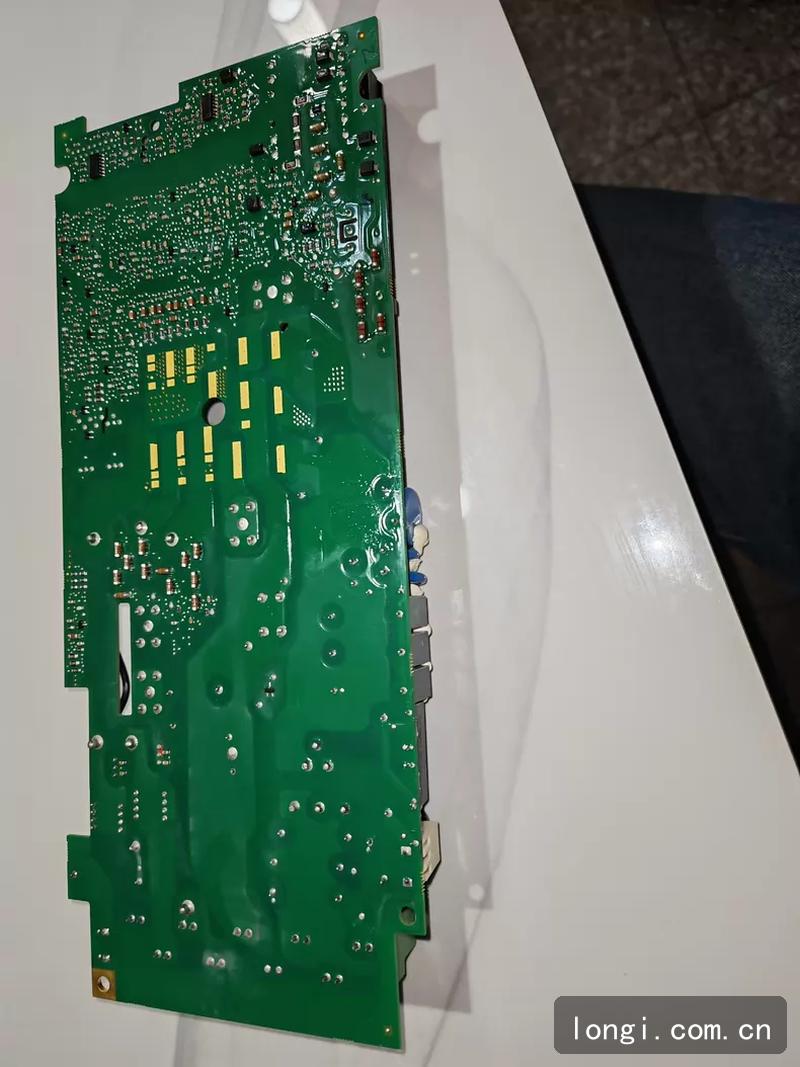 偉肯變頻器 驅動板70 CVB01472F 驅動器 拆機現貨 04.jpg