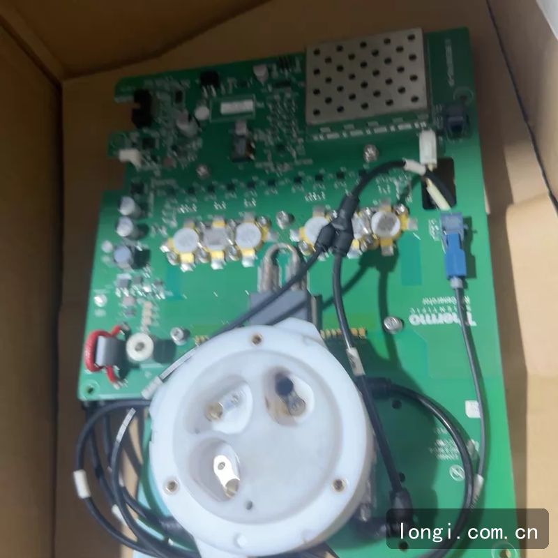 賽默飛B R E0019509射頻發生器主板 分析儀配件 拆機現貨 05.jpg