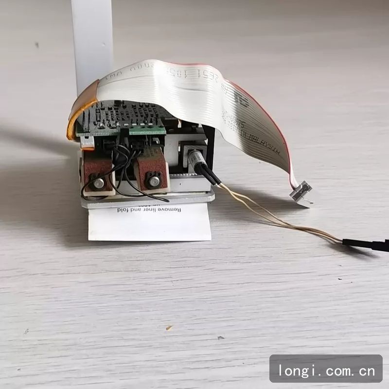 安捷倫6890 TCD檢測器（qì） EPC 色譜儀配件 拆機現貨 05.jpg