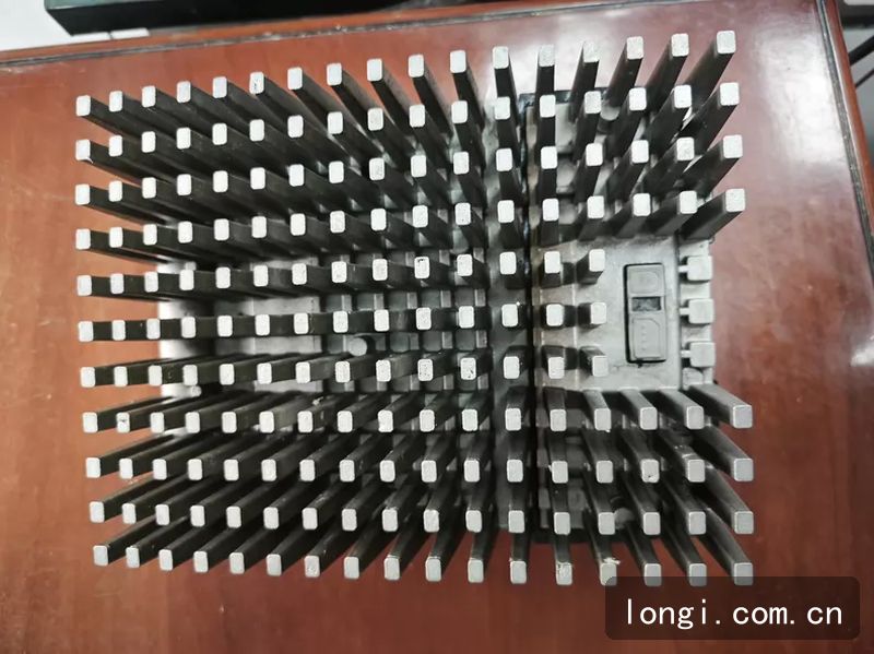 德國倫茨防爆變頻器 型號E82MV152-4B001 拆機現貨 02.jpg