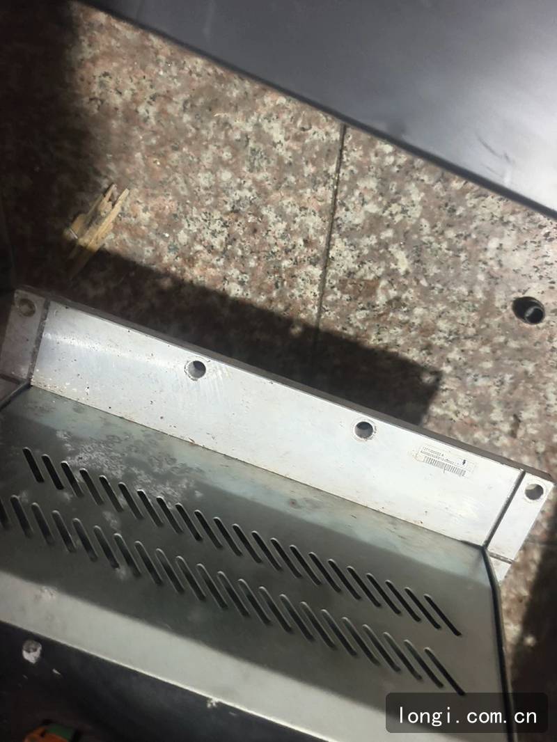 DEIF IMD 122 B 風（fēng）機變槳驅動（dòng）器 拆機現貨 驅動器及（jí）電機配（pèi）件 04.jpg