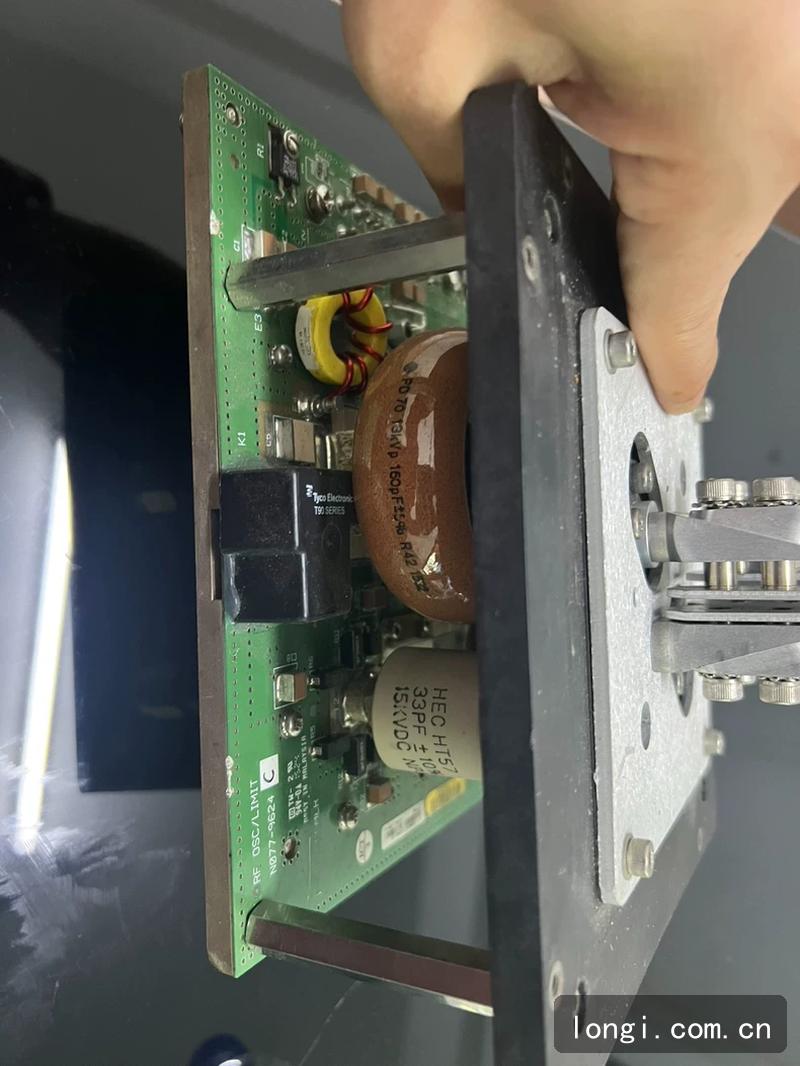 珀金埃爾默 PE RF振蕩器 色譜儀配件 配件機現貨 04.jpg