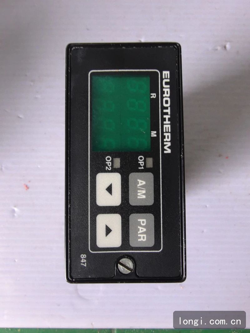 美國Eurotherm歐陸847L1R1R1OLS AKEC245 847係列數字溫度控製器 工（gōng）業控製模塊 拆機現貨 機械附（fù）件/儀器配（pèi）件 04.jpg