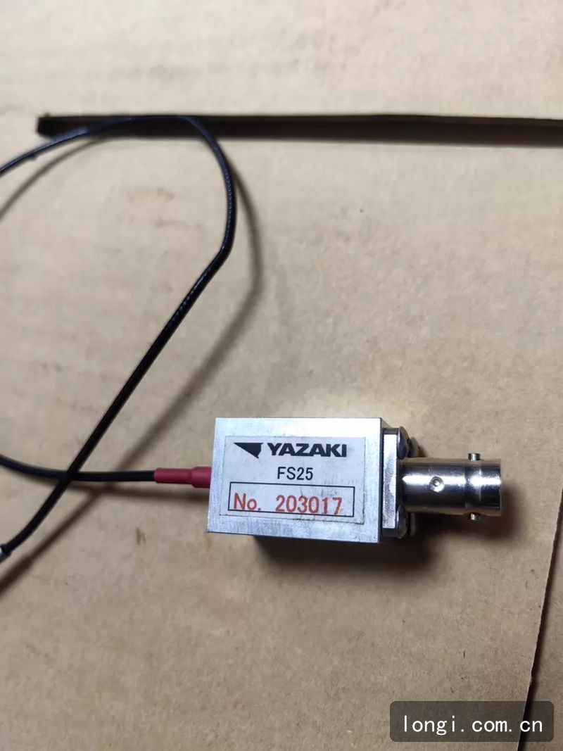 YAZAKI FS25光纖傳感器 工業控製模塊 全新原裝現貨 光（guāng）學/激光配件 03.jpg
