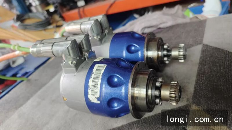 Wittenstein TPMP004S-050R-6K01-064A-W1 威騰（téng）斯坦齒輪箱 工業控製模塊 拆機現（xiàn）貨 Wittenstein齒輪箱 02.jpg
