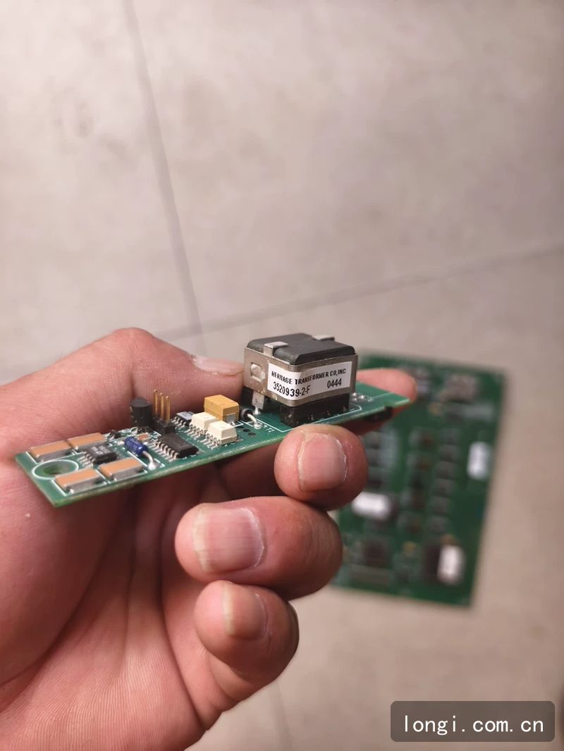 ABB 色譜板卡826A001B-1 色譜儀（yí）板卡 拆機現貨 05.jpg