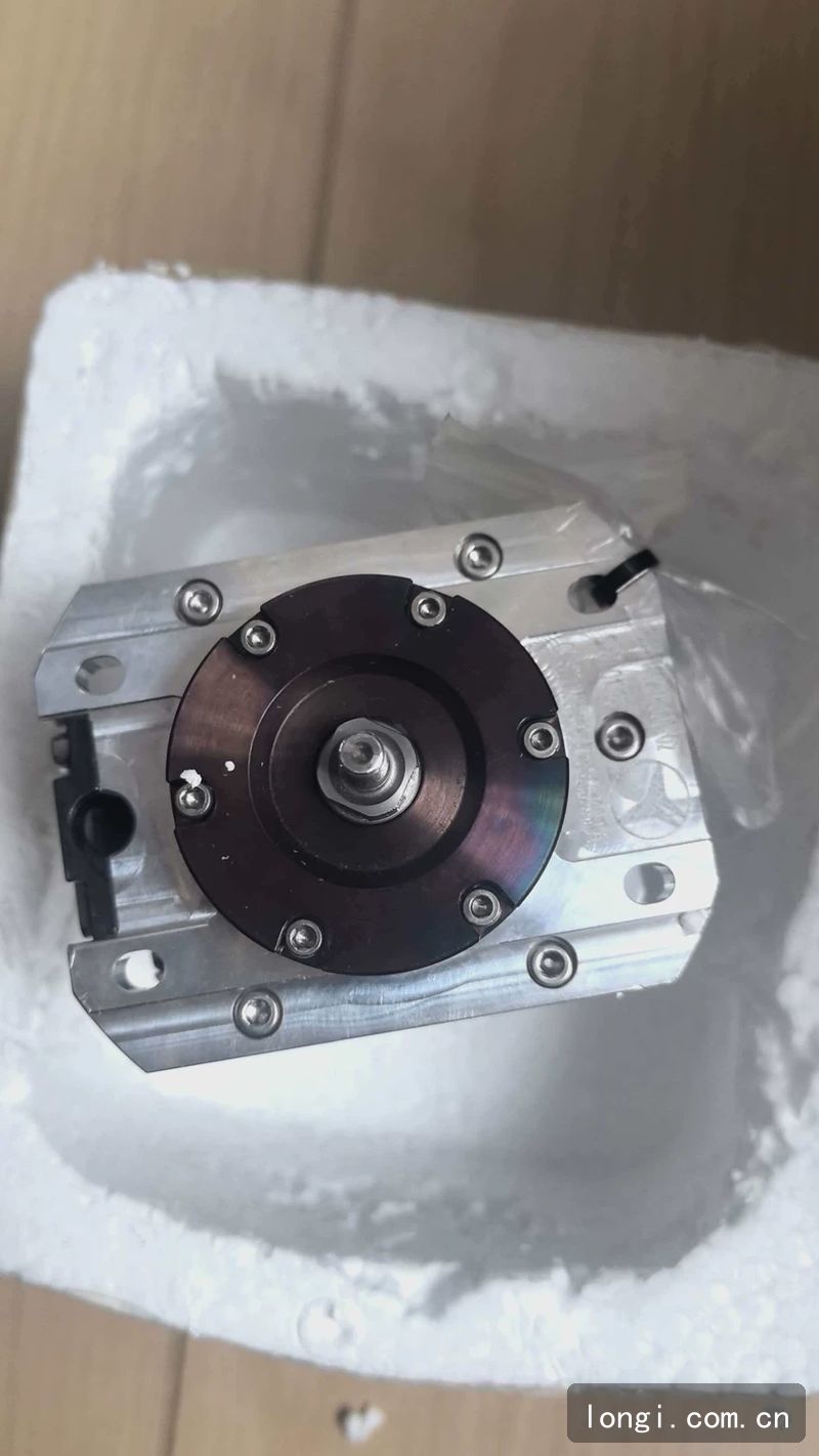 全新（xīn）Prima Power激光（guāng）切割機C軸電機 全新原裝現貨 02.jpg